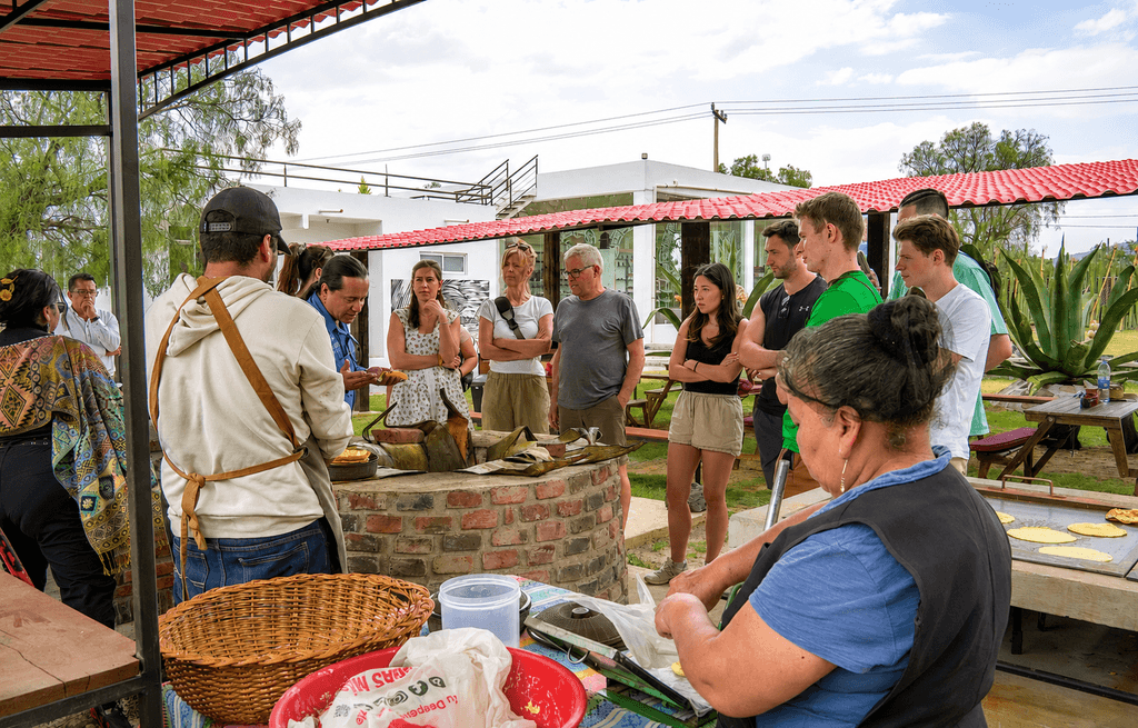 Teotihuacan Pyramids and Basilica of Guadalupe Tour with Barbacoa Gastronomic Experience