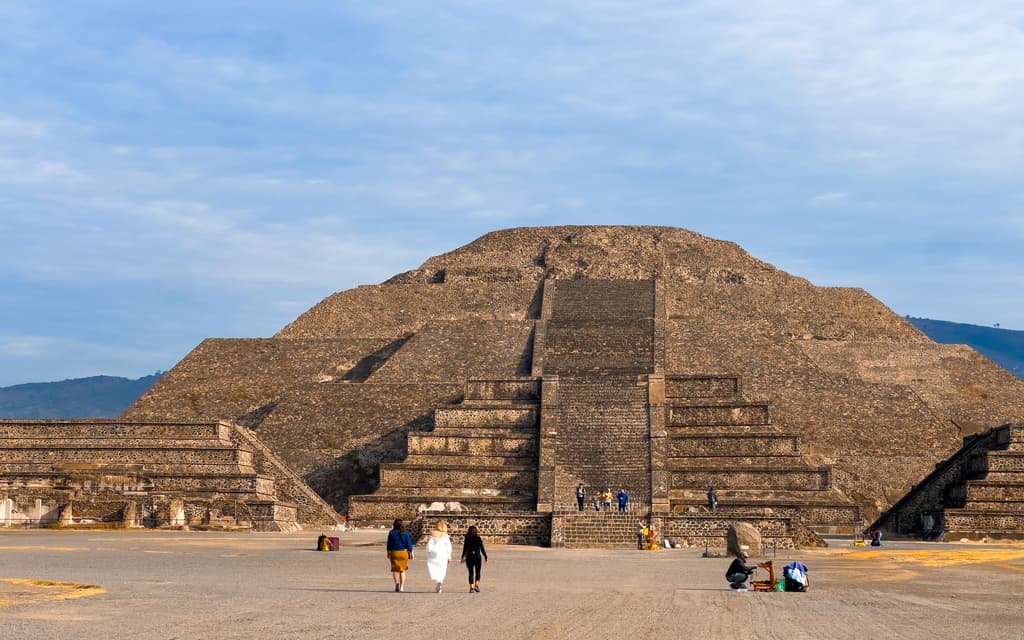 Private Teotihuacan Early Access Tour