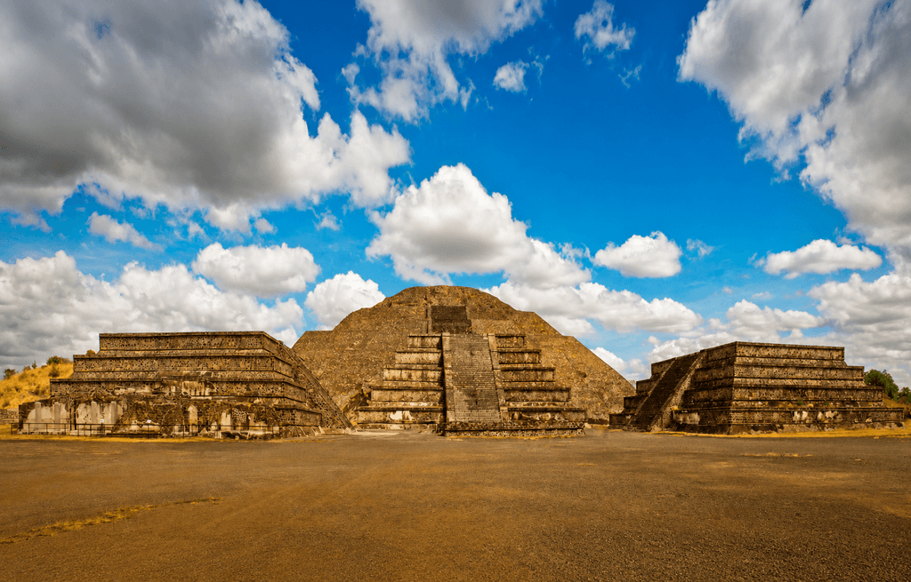 Teotihuacan On-Site Walking Tour with Local Guide