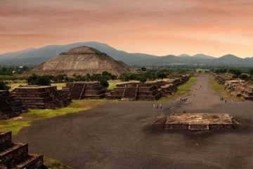Teotihuacan Tour