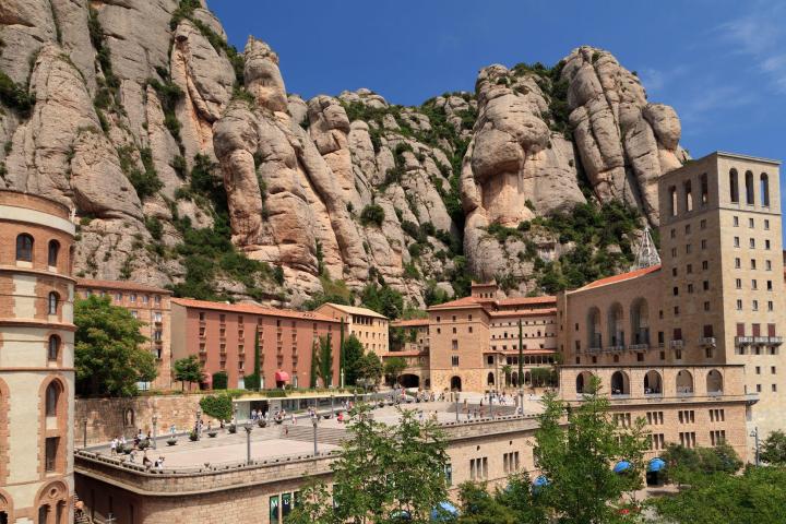 a castle on top of Montserrat