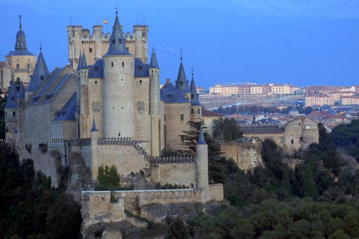 a castle on top of Segovia