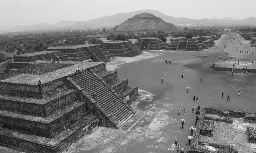 a view of a city of teotihuacan