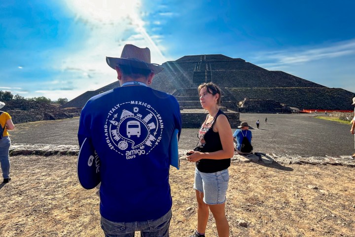 Tour Pirámides de Teotihuacan