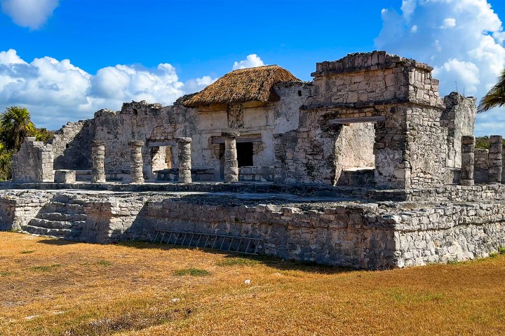 an old stone building