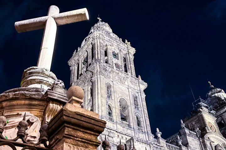 a view of a stone building