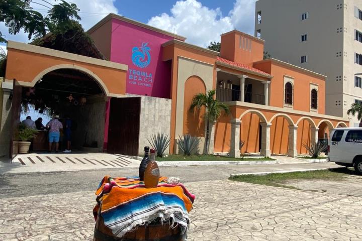 a fire hydrant on the side of a building